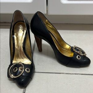 Elegant Black Leather Heels with Gold Accents | Size 8
